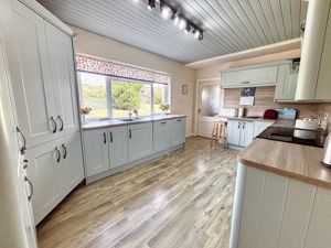 Photo 15- click for photo gallery